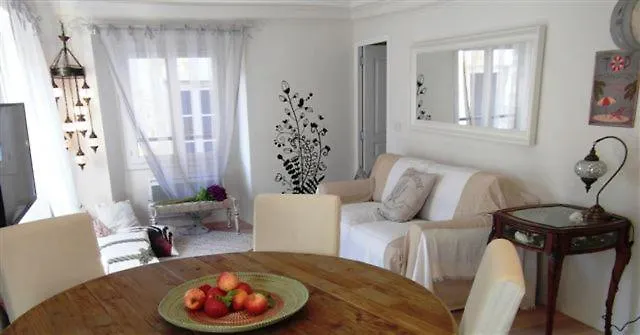 Charming Corner Abode With Castle Views Apartment Nice France